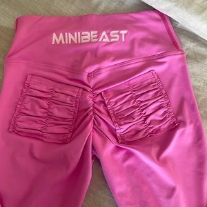 Minibeast scrunch bum leggings